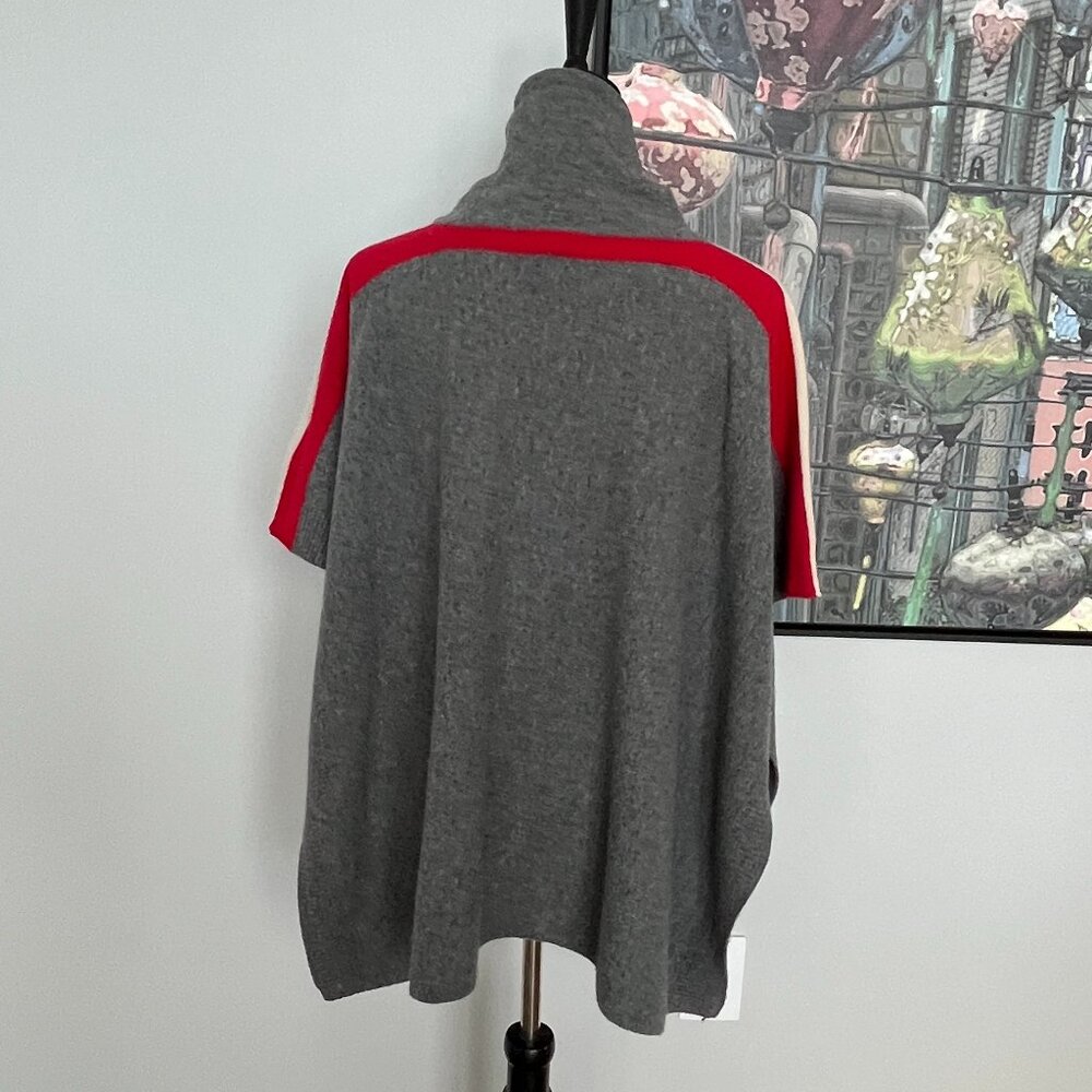 Tahari Gray Merino Wool/Cashmere Poncho One Size - Picture 4 of 6